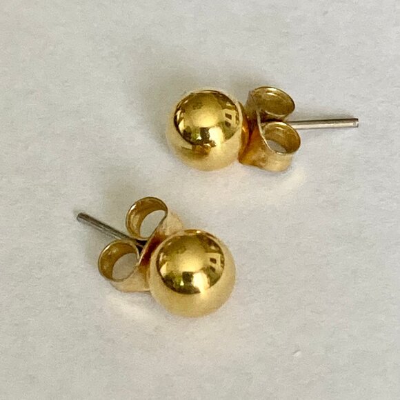 NWT Gold Round Ball Bead Earrings, Costume Jewelry - Picture 1 of 4